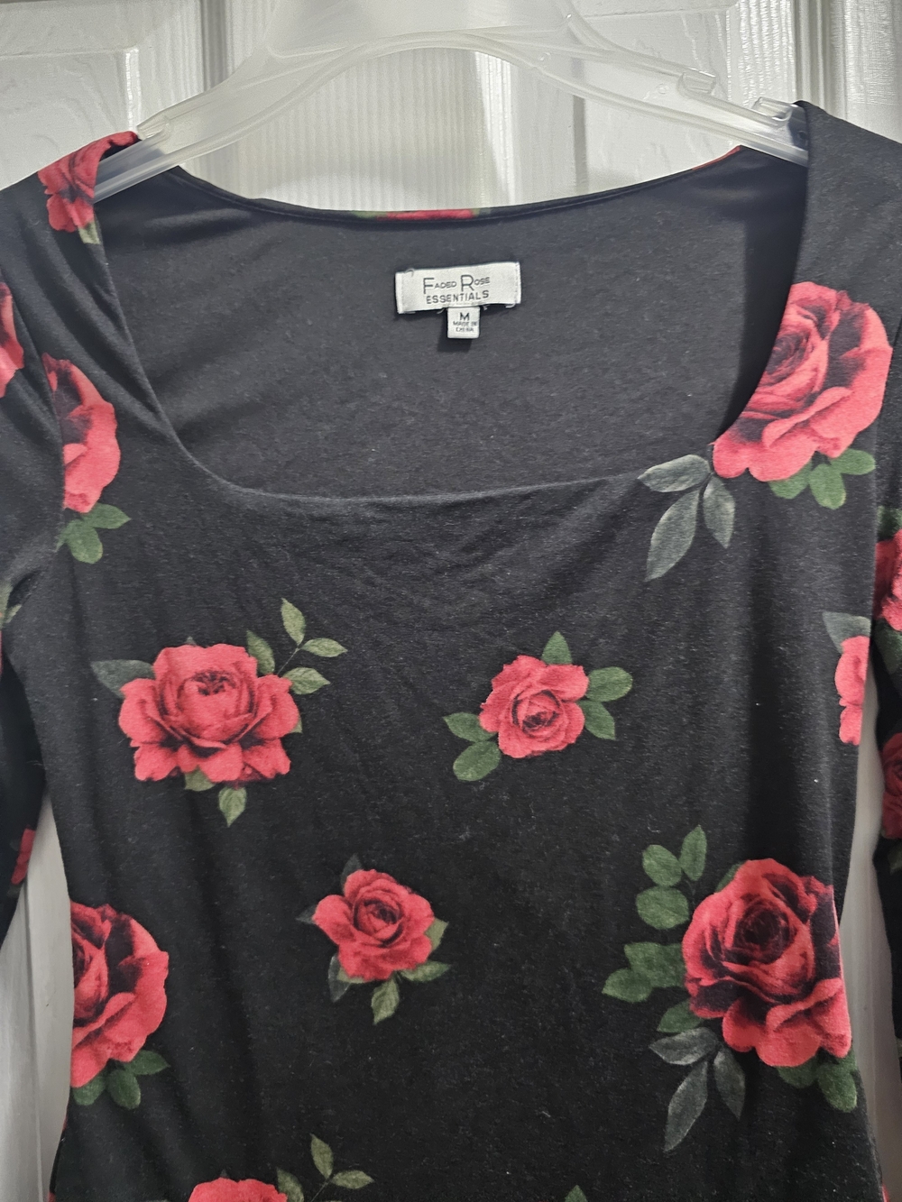 Junior's Black Floral Scoop Neck Top - Red Rose